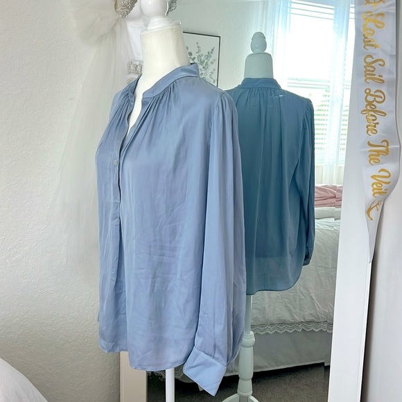 Margaret O’Leary Satin Long Sleeve Romantic Light Blue Blouse Medium - Picture 5 of 9